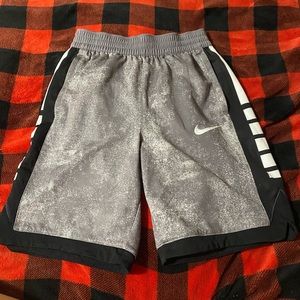 BOYS NIKE SHORTS